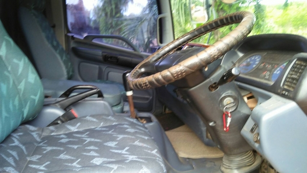 รถฮีโน่ 6 ล้อดั้ม FC4J 150 แรงม้า. ปี 49. สนใจติดต่อ 081 - 6079515