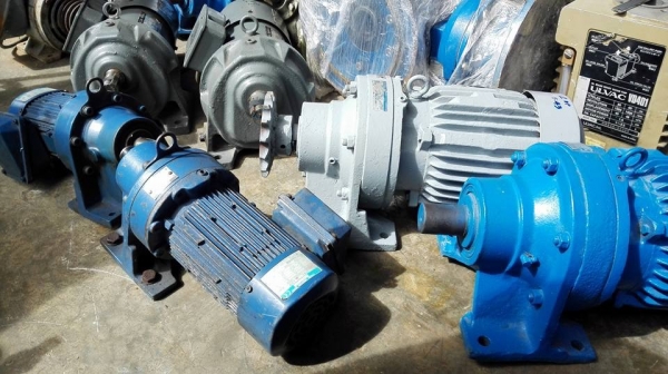 ** เหมาแล้วครับ!! ** มอเตอร์เกียร์ญี่ปุ่น เข้าใหม่ 3 คู่ ไฟ 380V พร้อมใช้ ( ตัวละ 3,800-4,500-8,500฿ ) ** เหมาแล้วครับ!! ** มอเตอร์เกียร์ญี่ปุ่น เข้าใหม่ 3 คู่ ไฟ 380V พร้อมใช้ ( ตัวละ 3,800-4,500-8,500฿ )