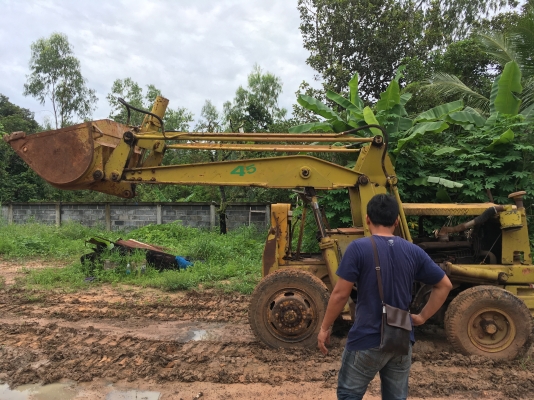 ขายรถตักใช้งานปกติเครื่องอีซูสุ6bb1ดี