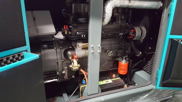 ASHITA LG-40 30kva ราคาแสนกลาง ๆ ครับ ASHITA LG-40 30kva ราคาแสนกลาง ๆ ครับ