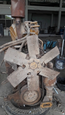 ขายตามสภาพ หรือไว้เป็นอะไหล่ แทรคเตอร์ CAT D5D เครื่อง 44V เกียร์ตัด ใบมีดสไลด์ ช่างรื้อไว้แล้วไม่มาซ่อมต่อ อุปกรณ์ครบ