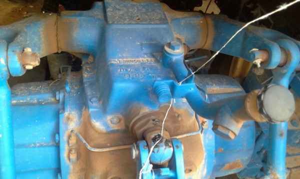 ขาย 535,000 บาท FORD 6640 (ใบมีดหน้า -หาง 3 และ 7 ) เครื่องดี เกียร์ทอล์คดี ยางสวย เอกสารเล่มทะเบียน  รถอยู่ จ.อุดรธานี โทร&amp;ไอดีไลน์ 0610710295