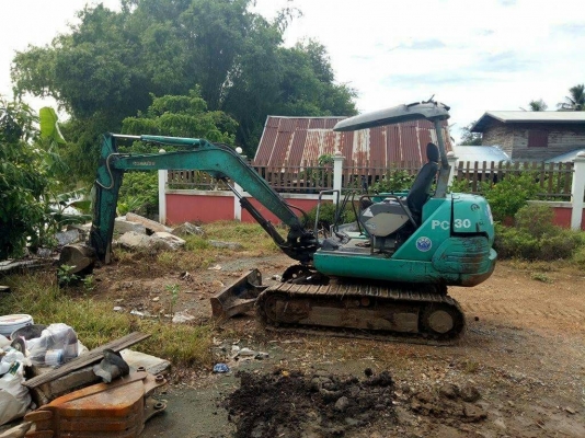 ขายเหมาคู่ Komatsu Pc30-7+6ล้อดั้ม Npr95hp สภาพสวยพร้อมใช้ ต่อคุณอ๊อฟพิจิตร086-737-9991