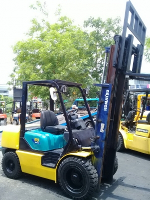+++ ขายโฟล์คลิฟท์  KOMATSU FD30-14  ขนาด  3  ตัน  เครื่องยนต์ดีเซล  เสา  3  เมตร  ฟูลฟรีเข้าตู้  งาสไลด์ซ้าย + ขวา  งา  1,070  มม.  เกียร์ออโตเมติค   ยางตันใหม่ครับ