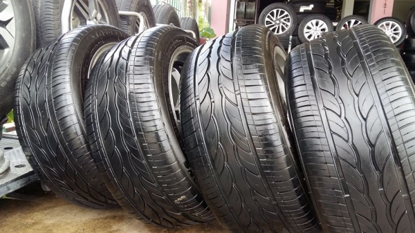 ขายล้อแม็กมือ2 weld 18" พร้อมยางปี16 สนใจติดต่อร้าน ก.เจริญการยางครับ 081-3747940 ขายล้อแม็กมือ2 weld 18" พร้อมยางปี16 สนใจติดต่อร้าน ก.เจริญการยางครับ 081-3747940