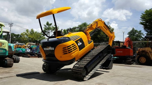 ขาย รถขุด KOMATSU รุ่น PC45R-8- มือสองญี่ปุ่น แทรกเหล็ก สลักบูท เอวแน่น 100\% ปั้มนิ้ว คอนโทรลสั้น ทำงานไว แรงดีทุกระบบ มือถือ/LINE ID: 0818753444