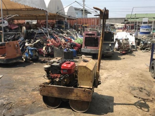 ราคา75,000 บาท รถบดเดินตาม BOMAG รุ่น BW60HD รหัสสินค้า 80904624 ติดต่อ 081-8283376  www.nihonmono.com