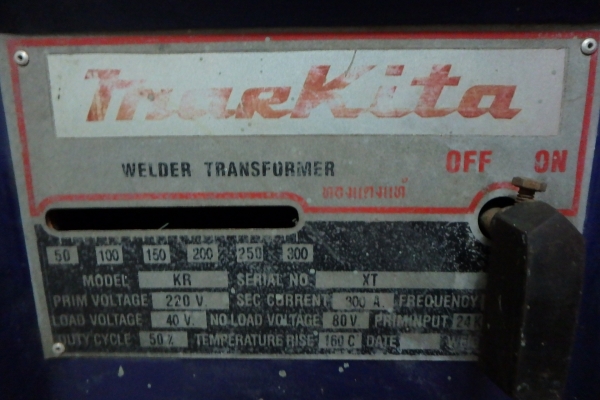 ตู้เชื่อม MARKITA 300A สภาพดี มีสายเชื่อม พร้อมใช้งาน ตู้เชื่อม MARKITA 300A สภาพดี มีสายเชื่อม พร้อมใช้งาน