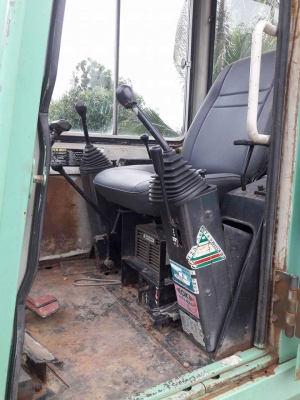 ขายMITSUBISHI MM30  เก่าญี่ปุ่นแท้  มีเก๋งพร้อม  ปั๊มนิ้ว  สภาพสวย  เอกสารครบ  โทร  089-3818694  ดวงนภา