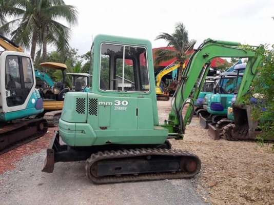 ขายMITSUBISHI MM30  เก่าญี่ปุ่นแท้  มีเก๋งพร้อม  ปั๊มนิ้ว  สภาพสวย  เอกสารครบ  โทร  089-3818694  ดวงนภา
