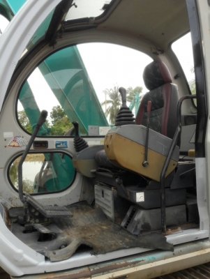 ขายKOBELCO SK60-2  มาร์คไฟว์  เก่าญี่ปุ่นแท้  3,XXX  ชั่วโมง  มีลายแย๊ก  ลองระบบกันได้ทุกวัน  โทร  089-3818694  ดวงนภา