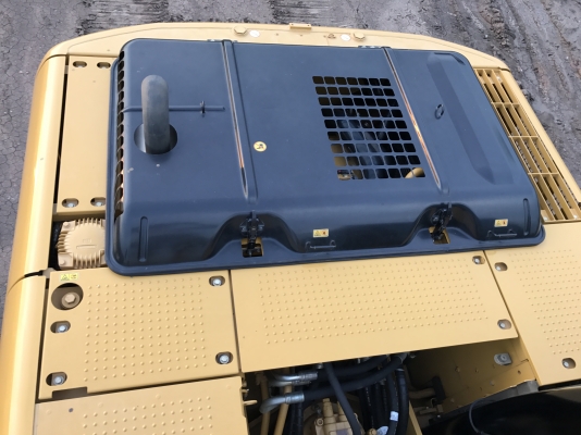 ขาย CAT320D สวยใส ไร้ที่ติ 2890 ชั่วโมง รถสวยมากเดิมๆทั้งคัน งานเบาๆ สนใจติดต่อ 081-4283210 ไอดีไลน์ KOBELCO.14 ชมรถได้ทุกวัน ขาย CAT320D สวยใส ไร้ที่ติ 2890 ชั่วโมง รถสวยมากเดิมๆทั้งคัน งานเบาๆ สนใจติดต่อ 081-4283210 ไอดีไลน์ KOBELCO.14 ชมรถได้ทุกวัน