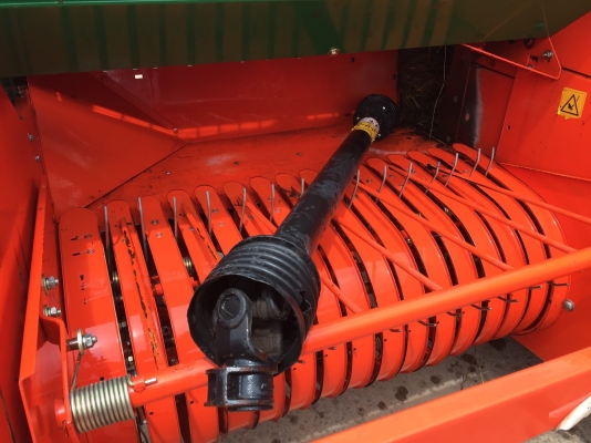 เครื่องอัดฟาง K1600S สภาพ 90\% (no.19)