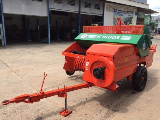 เครื่องอัดฟาง K1600S สภาพ 90\% (no.19)