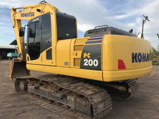 ขาย KOMATSU PC200-8MO สวยๆ พร้อมใช้งาน สีเดิมทั้งคัน 6000 ชั่วโมง ชมรถที่หน้างานได้ทุกวัน สนใจติดต่อโดยตรง 081-4283210
