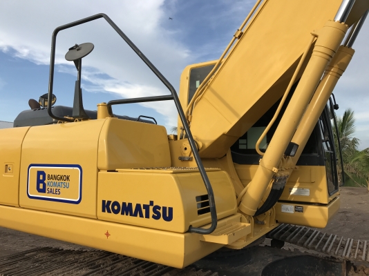 ขาย KOMATSU PC200-8MO สวยๆ พร้อมใช้งาน สีเดิมทั้งคัน 6000 ชั่วโมง ชมรถที่หน้างานได้ทุกวัน สนใจติดต่อโดยตรง 081-4283210