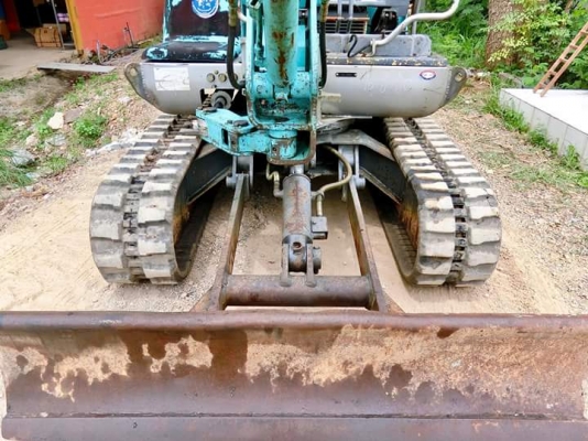 ขายรถขุด ยี่ห้อ: #KOBELCO แบบ: SK030 คอนโทนสั้น  ปั้มนิ้ว  ระบบเร็ว เครื่องนิ่ม เอวแน้น   รถเก่านอกแท้นำเข้าจากญี่ปุ่นแท้100\% มีเอกสารใบอินวอย  รถไม่เคยใช้งานในไทย  สนใจติดต่อ-ต่อรองราคา โทร : 099-907-9273 กิ๊ฟ กมลชนก