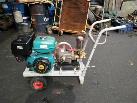 ขายเครื่องฉีดน้ำแรงดันสูง สภาพดีพร้อมใช้งานได้เลย