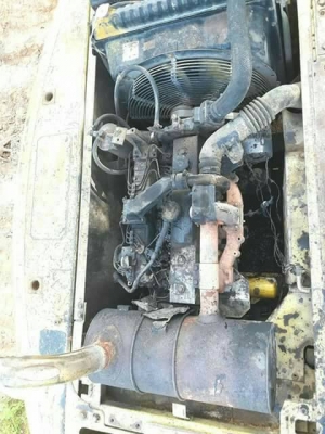 Komatsu Pc200-6 รถขายตามสภาพ เอกสารเล่มทะเบียน