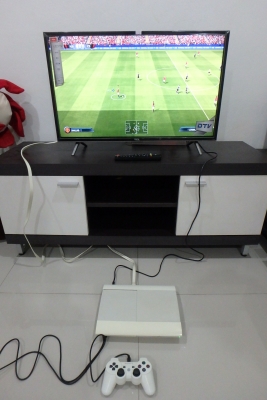เกมส์ PlayStation 3 Super Slim 500 GB สีขาว สภาพดี พร้อมจอยส์ 1 อัน ลงเกมส์ 40 เกมส์