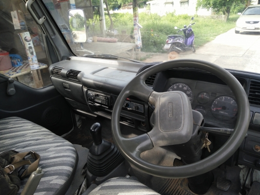 ISUZU NKR 130 แรงปี49 ห้างแท้ แอร์เย็น พวงมาลัยเพาเวอร์