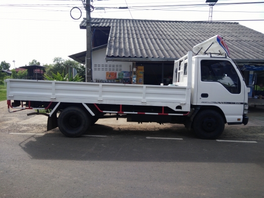 ISUZU NKR 130 แรงปี49 ห้างแท้ แอร์เย็น พวงมาลัยเพาเวอร์