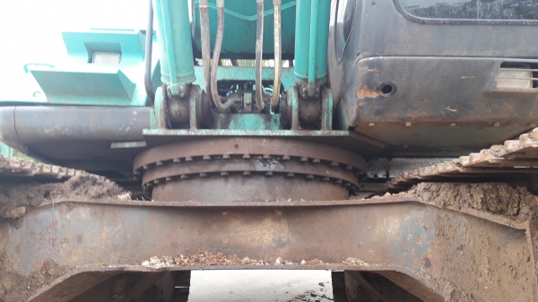 ขายรถแบ็คโฮ KOBELCO SK200 Mark V Super ใช้งาน 10,947 ชั่วโมง (ผ่านการใช้งานในไทย 3 ปี)