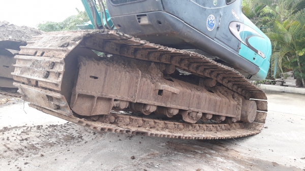 ขายรถแบ็คโฮ KOBELCO SK200 Mark V Super ใช้งาน 10,947 ชั่วโมง (ผ่านการใช้งานในไทย 3 ปี)