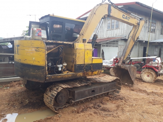 ขายด่วนรถแบคโฮCATE70Bเอกสารใบอินวอยรถใช้งานอยู่ทุกวัน