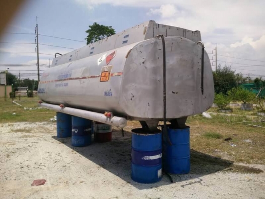 ขาย (75.000)฿ต่อรองถังน้ำมัน 16,000 ลิตรถอดลงจากรถอีซูซุ200แรงถังสวยไม่ผุ