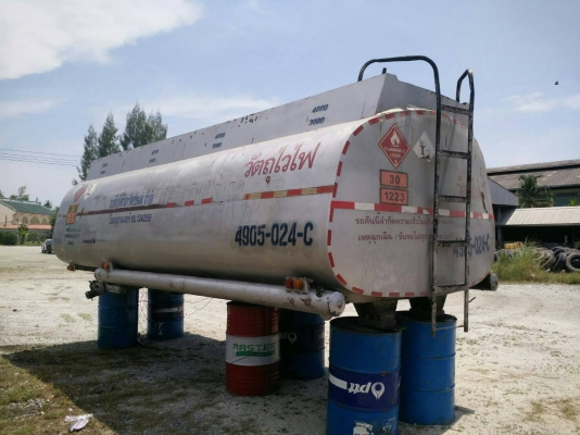 ขาย (75.000)฿ต่อรองถังน้ำมัน 16,000 ลิตรถอดลงจากรถอีซูซุ200แรงถังสวยไม่ผุ