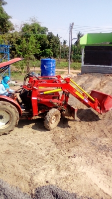 ชุดตักรถไถ