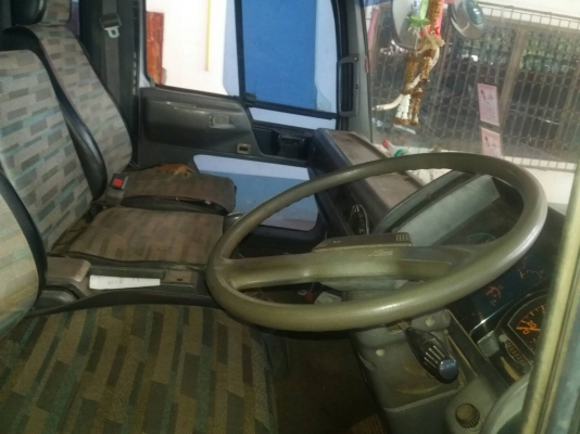 ขาย 495,000 บาท HINO FD1H ยาว 6 เมตร (พร้อมลิฟเปอร์) เครื่อง HO7D-195 แรง หัวบาง ยาง 8.25-16 ดี คัสช