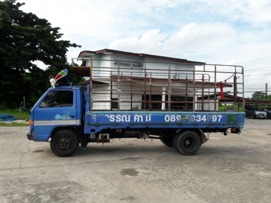 ISUZU รุ่น NPR 57 P 4 สูบ 100 แรง  กระบะยาว 5.00 เมตร กว้าง 2.10 เมตร พวงมาลัยพาวเว่อร์