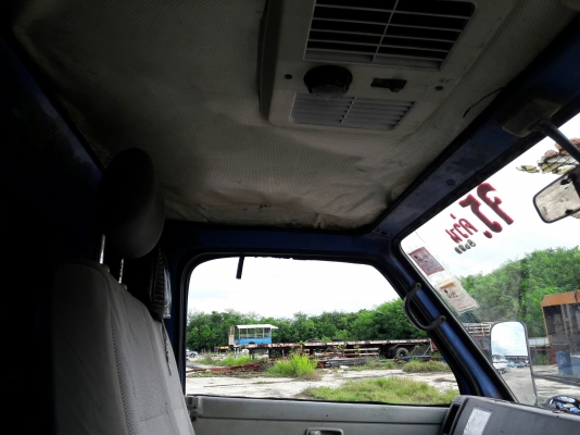ISUZU รุ่น NPR 57 P 4 สูบ 100 แรง  กระบะยาว 5.00 เมตร กว้าง 2.10 เมตร พวงมาลัยพาวเว่อร์