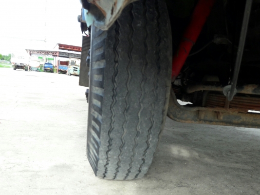 ISUZU รุ่น NPR 57 P 4 สูบ 100 แรง  กระบะยาว 5.00 เมตร กว้าง 2.10 เมตร พวงมาลัยพาวเว่อร์
