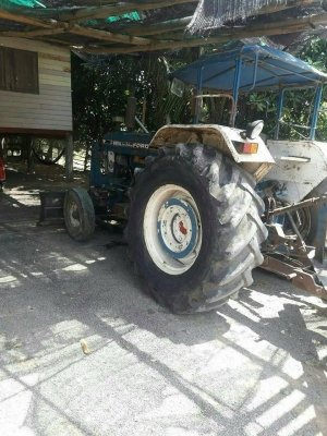 ขายรถไถฟอร์ต 6610 สภาพพร้อมใช้งาน ราคา355,000 สนใจโทร 090-8588220 093-3258446 www.narong2truck.com www.truck.in.th/498 https://www.facebook.com/narong2truck/ ID: narong498 ID: 09332584461 เพจ Facebook ณรงค์ ซื้อขายรถมือสอง กลุ่ม Facebook ณรงค์ ซื้อขายรถมื