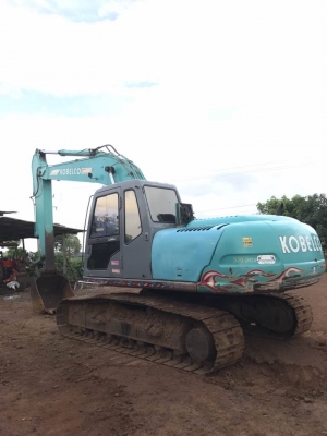ขาย 725,000 KOBELCO SK 200 MARK 5 Super เก๋งเหลียม เก่านอก 2 ปีเครื่องดี ปั้มแรง โช่หนา  เอวแน่น ไฟฟ้าครบ  แอร์เย็น หนาวเอกสารสัญญาซื้อขาย. รถสวยพร้อมใช้ รถอยู่ นครสวรรค์ 090-772-3710 090-772-3708