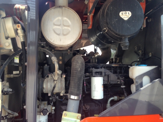 ขายรถตักบ้อยางคุณภาพสูงจากค่าย HITACHI