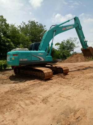 ขายรถแบคโฮ SK200-8 Super ใช้งาน13000ชั่วโมง เอกสารเล่มทะเบียน ราคา1,650,000 สนใจโทร 090-8588220 093-3258446 www.narong2truck.com www.truck.in.th/498 https://www.facebook.com/narong2truck/ ID: narong498 ID: 09332584461 เพจ Facebook ณรงค์ ซื้อขายรถมือสอง กล