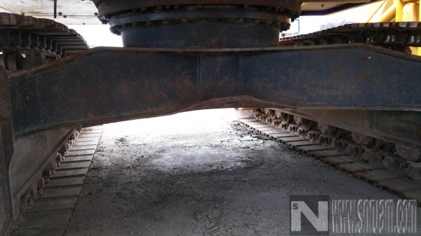 รถขุด Komatsu PC 200-6E Long Boom