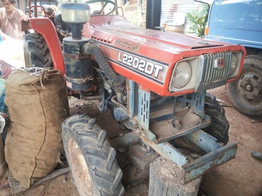 ขายตามสภาพ รถไถคูโบต้า 22 แรง โฟวิน มีผาล 5 ขายตามสภาพ รถไถคูโบต้า 22 แรง โฟวิน มีผาล 5