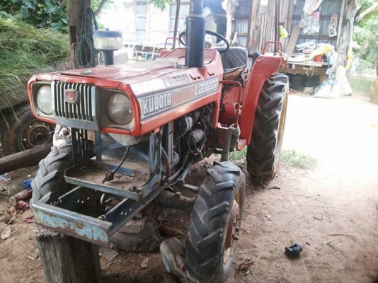 ขายตามสภาพ รถไถคูโบต้า 22 แรง โฟวิน มีผาล 5 ขายตามสภาพ รถไถคูโบต้า 22 แรง โฟวิน มีผาล 5
