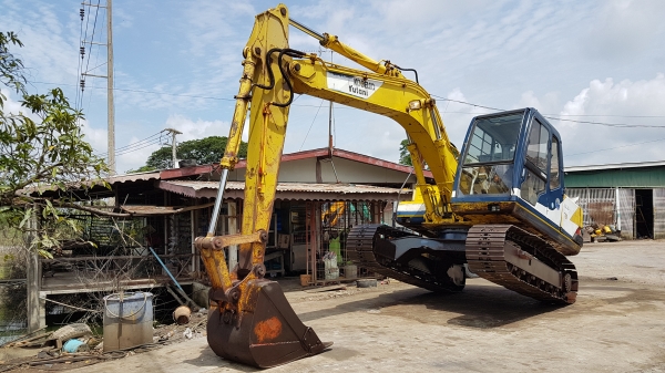 ขายด่วนรถแบคโฮKOBELCO-SK100มาร์ทีชั่วโม่งทำงานน้อยแค่4,357ชั่วโม่งรถนอกเพื่งนำเข้ายังไม่เคยใช้งานในเมืองไทยเลย ขายด่วนรถแบคโฮKOBELCO-SK100มาร์ทีชั่วโม่งทำงานน้อยแค่4,357ชั่วโม่งรถนอกเพื่งนำเข้ายังไม่เคยใช้งานในเมืองไทยเลย