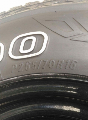 ขายล้อลาย Rock ขอบ 16 กว้าง 8&quot; ออฟ 0 พร้อมยาง A/T 265/70/16