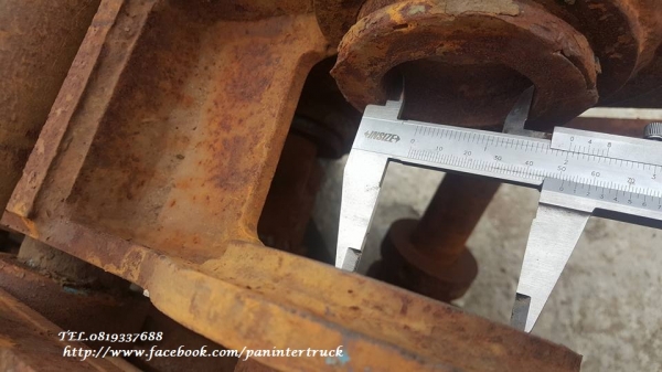 FROM JAPANตัวคีบปากหนีบไม้CLAMP -SANWA /สำหรับรถขุดไซค์ 40,45,50,55 / สวมบูทสลัก 45 มิล / ราคาเพียง 27,000 บาท สนใจติดต่อ 0819337688