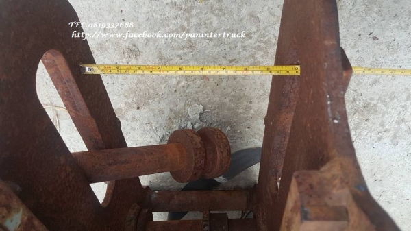 FROM JAPANตัวคีบปากหนีบไม้CLAMP -SANWA /สำหรับรถขุดไซค์ 40,45,50,55 / สวมบูทสลัก 45 มิล / ราคาเพียง 27,000 บาท สนใจติดต่อ 0819337688