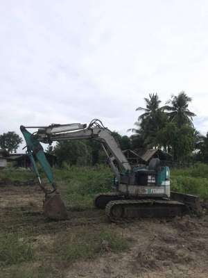 ขาย 195,000  Komatsu 50 UU. เครื่องดี. ปั้มดี. ตัวเดินแรง โซน่า. เอวแน่น. เอกสารสัญญาซื้อขาย  รถอยู่นครปฐม  Tel 0927459124