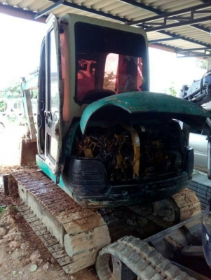 KOMATSU PC 40-7 เอกสารอินวอย ราคา 450,000