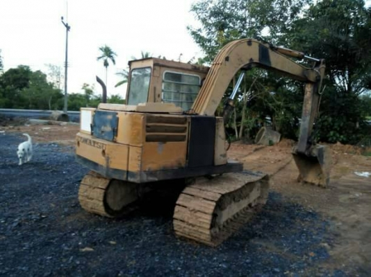 ขายรถแบคโฮ KOMATSU PC 60-1 ราคา 350,000 ขายรถแบคโฮ KOMATSU PC 60-1 ราคา 350,000